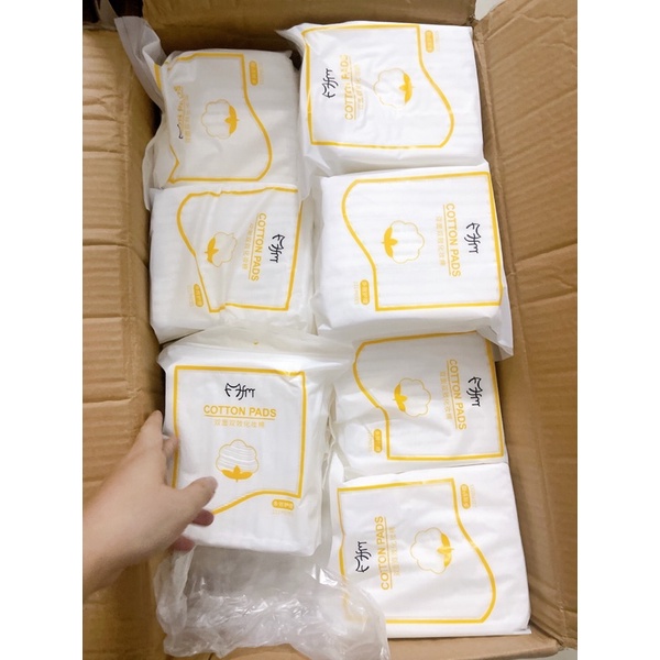 Bông tẩy trang 222 miếng FM Cotton Pad 3 Lớp FM
