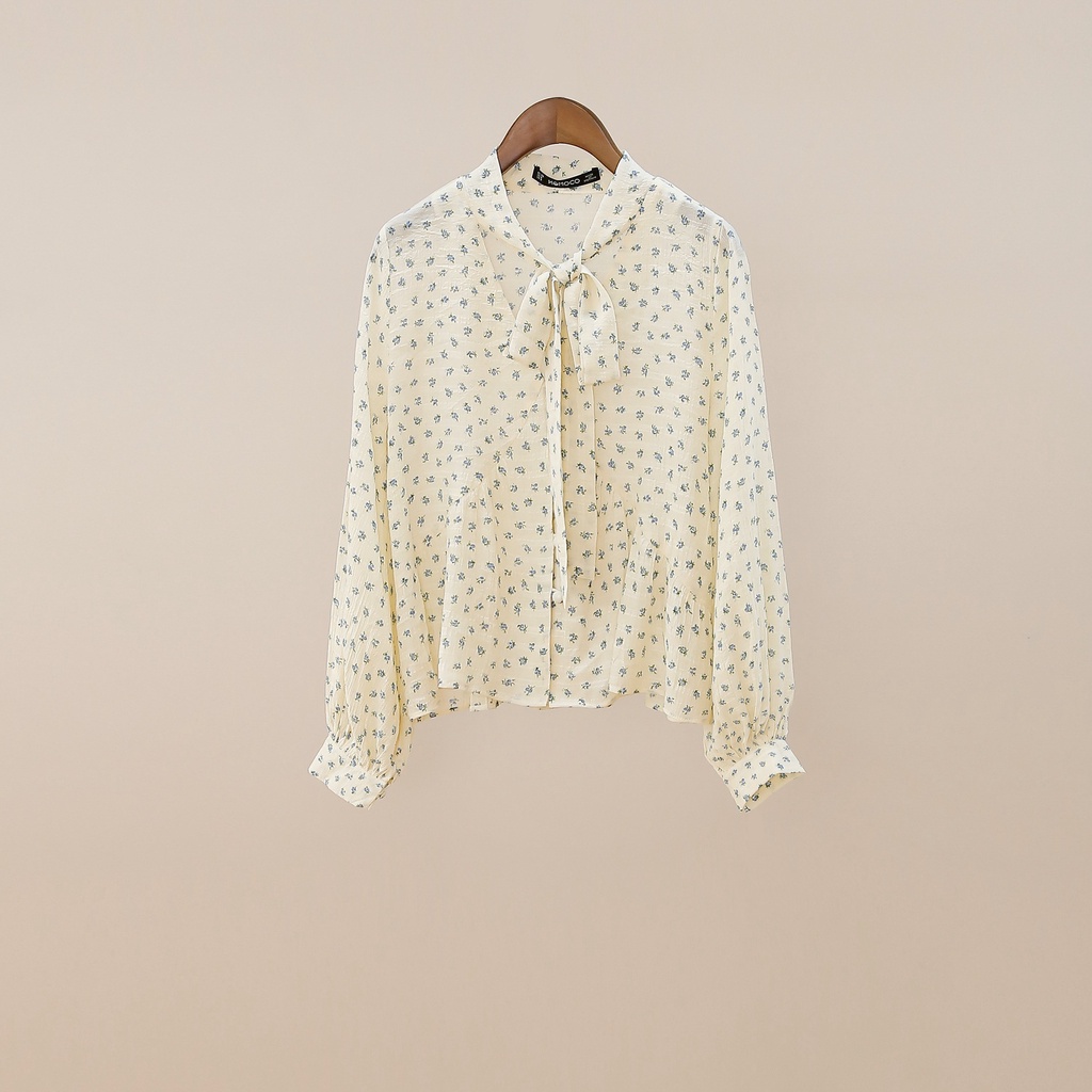 Áo Sơ Mi Cổ Tim MOMOCO Buộc Nơ Kiểu Dáng Thanh Lịch M2690