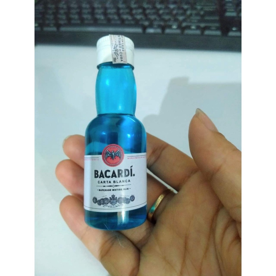 đồ trang trí bánh sinh nhật [FREESHIP❤️] bình mô phỏng voddka tito's có chất lỏng