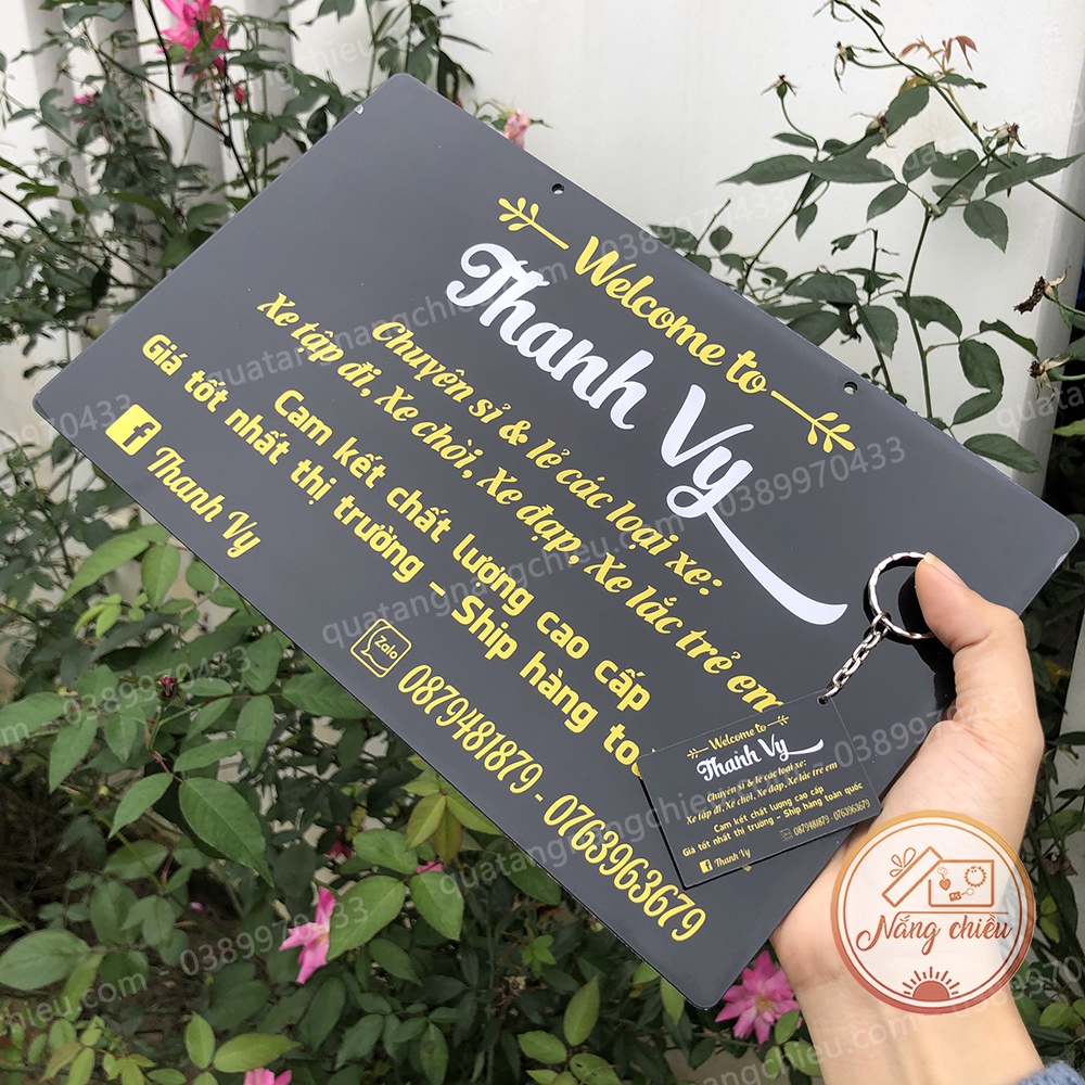 Combo bảng hiệu bán hàng và móc khóa mica giá siêu tiết kiệm - Thiết kế thông tin theo yêu cầu