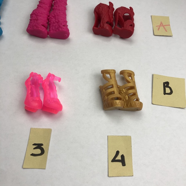 G6- Giày cho búp bê MH EAH monster high  công chúa của hasbro