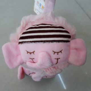 Chụp tai chống lạnh chống ồn