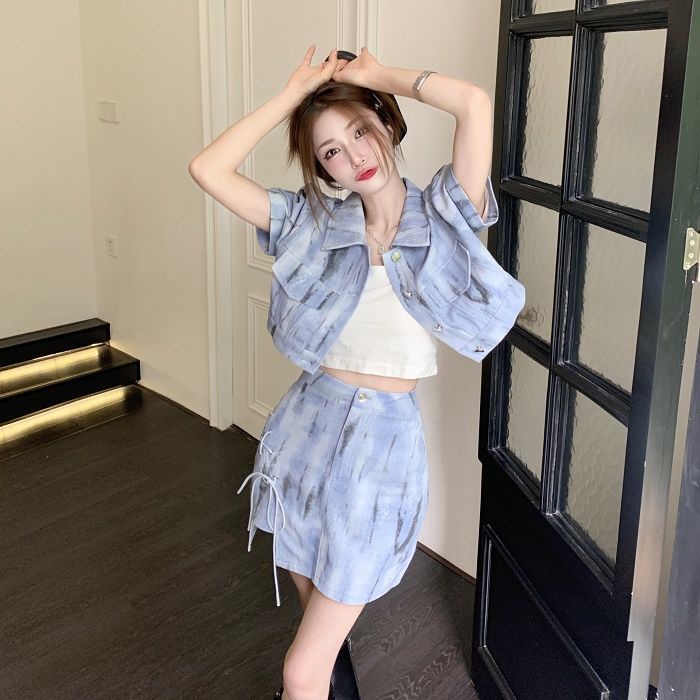 Bộ đồ Perty gồm áo khoác ngắn tay + chân váy thời trang mùa thu Hàn Quốc dành cho nữ