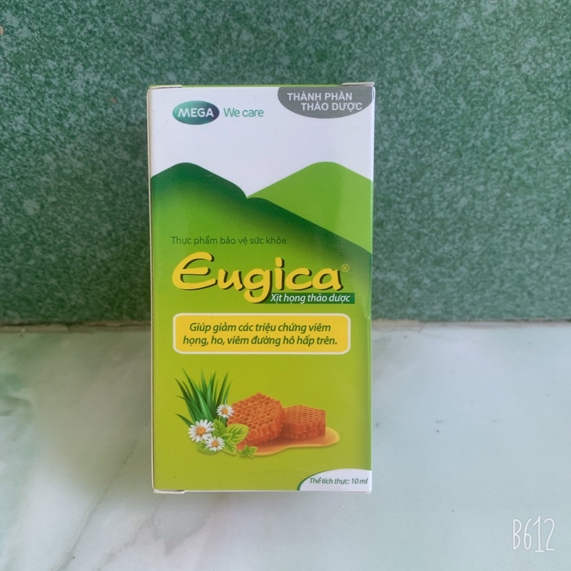 Xịt họng từ thảo dược Eugica - hỗ trợ giảm ho, đau họng từ keo ong, bạc hà và dược liệu