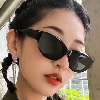 Kính Râm Phong Cách Retro Dành Cho Nữ