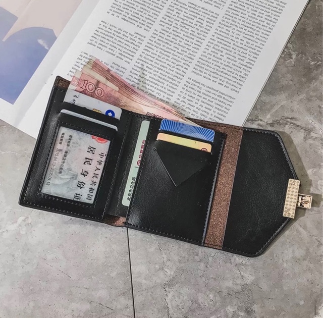 Ví da loang cho bạn gái