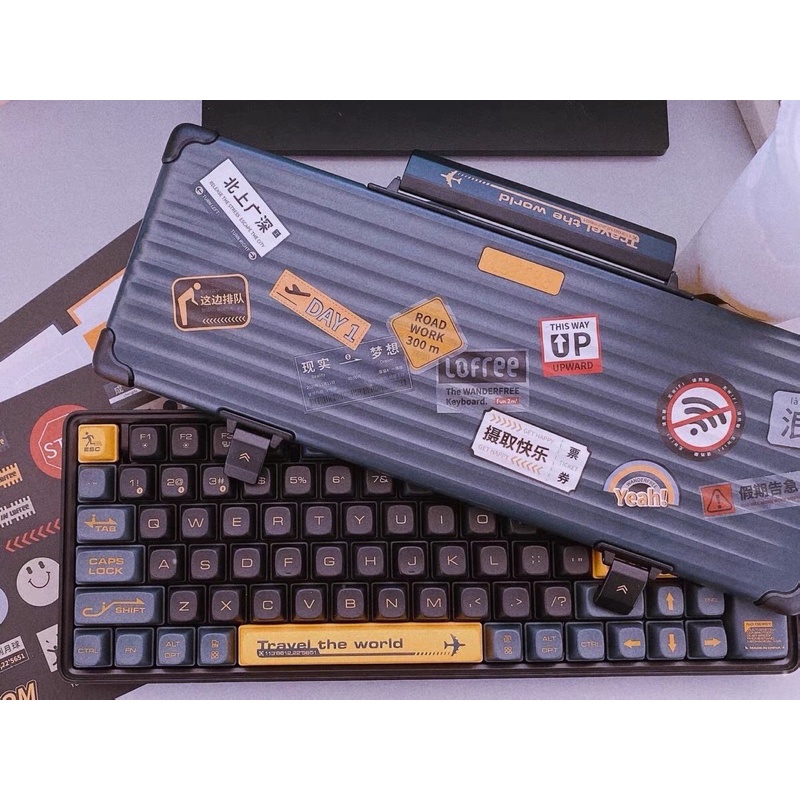 Bàn phím cơ không dây Lofree Wanderfree phong cách retro chính hãng, có hộp đựng bàn phím cá tính và tặng kèm sticker