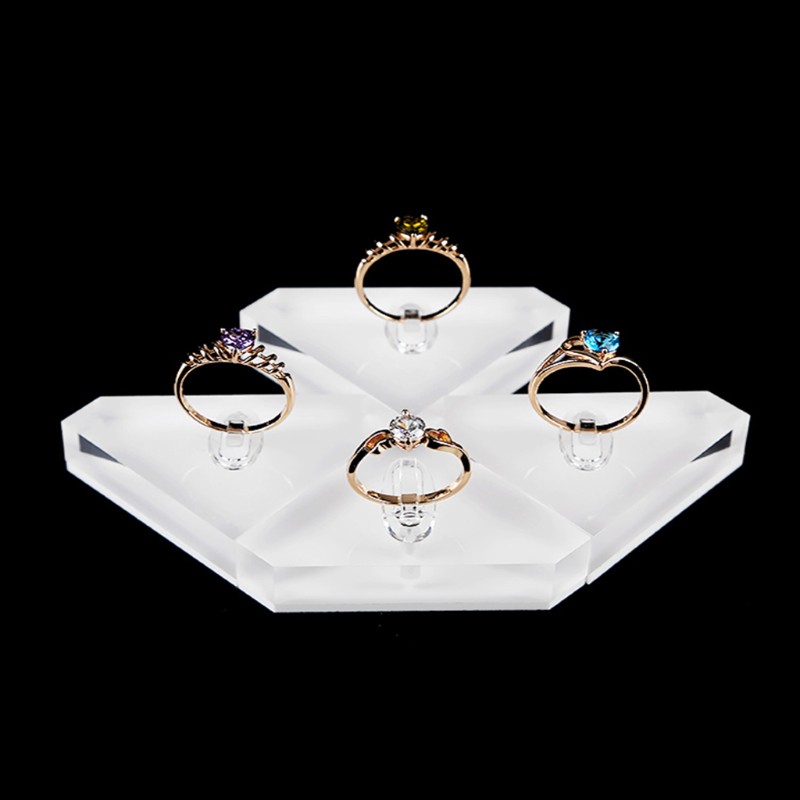 Giá Trưng Bày Nhẫn Chất Liệu Acrylic Trong Suốt