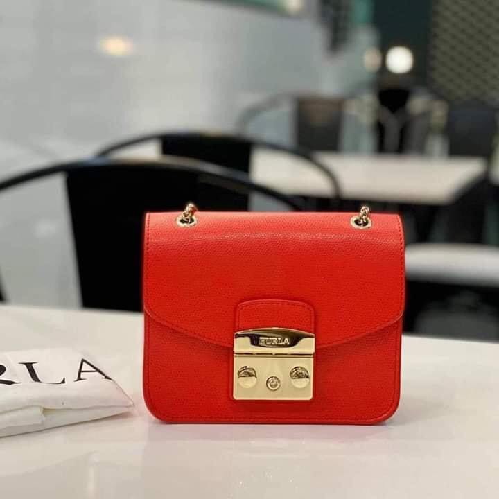 Túi xách chính hãng Furla Metro mini 2 xích màu kiss  size 17cm