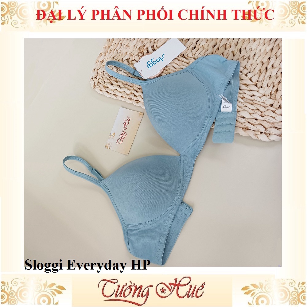 Áo lót nữ Triumph Sloggi Everyday HP không gọng, mút mỏng.
