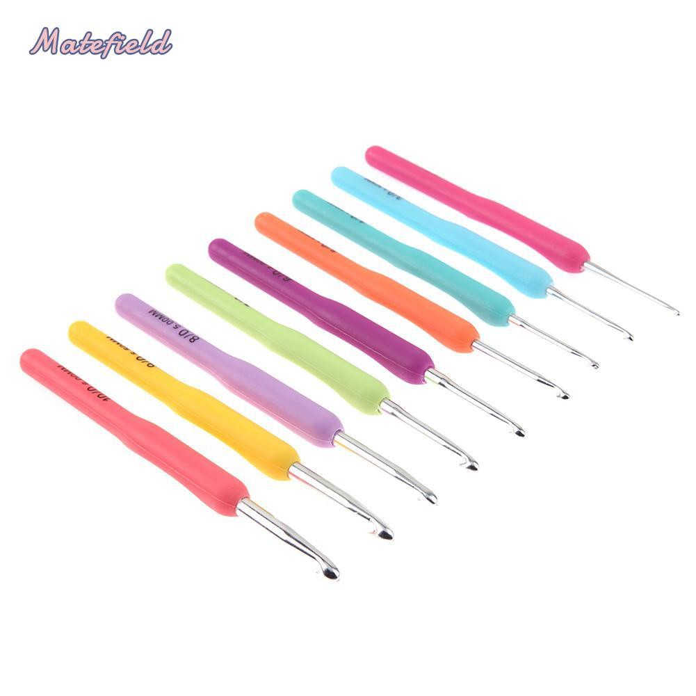 Set 9 móc đan len nhiều màu sắc tiện dụng