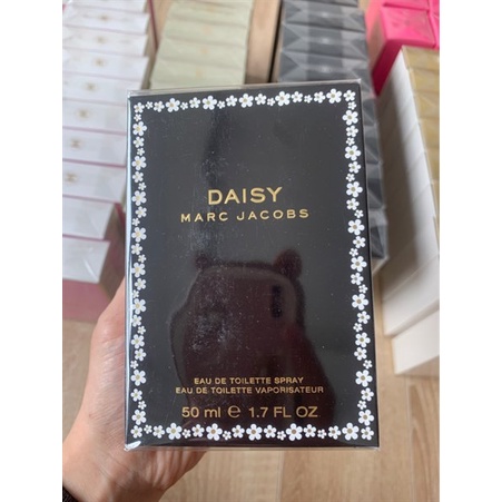 Nước hoa Daisy Marc Jacob 50ml hương thơm tươi mát, trẻ trung quyến rũ, lưu giữ hương thơm lâu.