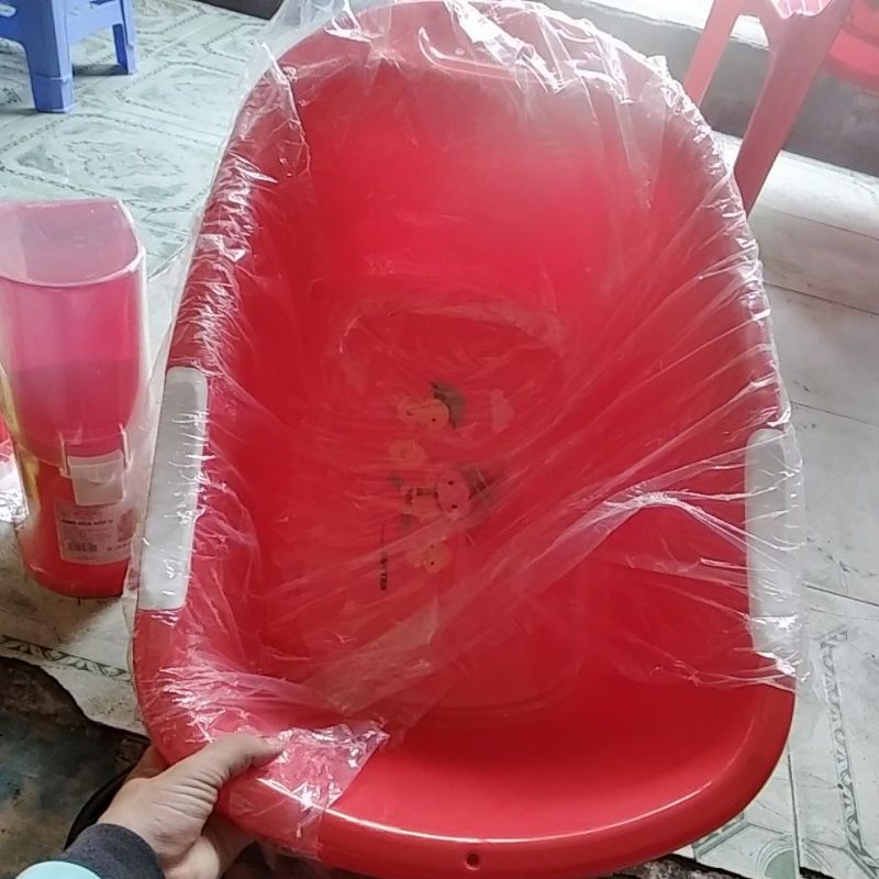 Thau tắm lớn giá 85k
