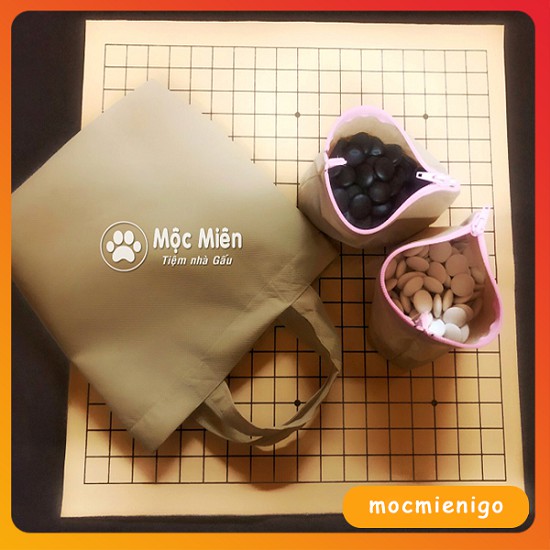 Bộ cờ vây cờ caro bàn da PU và quân cờ nhựa Melamine 2 mặt cong