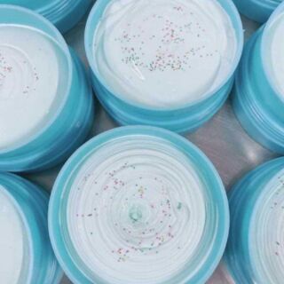 Body Cake cream kèm quà