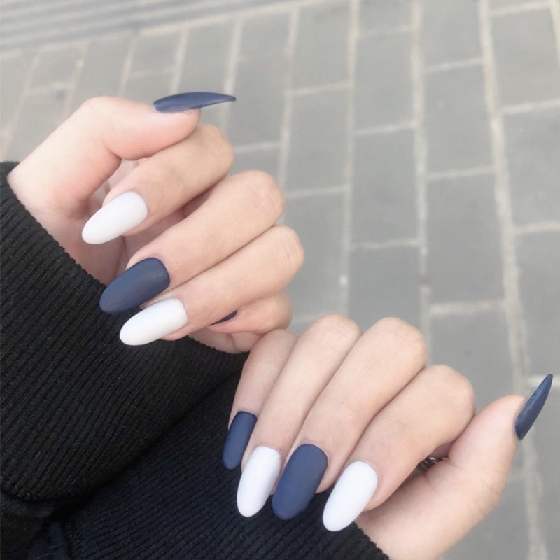 Set 24 móng tay giả phối màu khuôn bầu tròn sơn nhám lì siêu đẹp