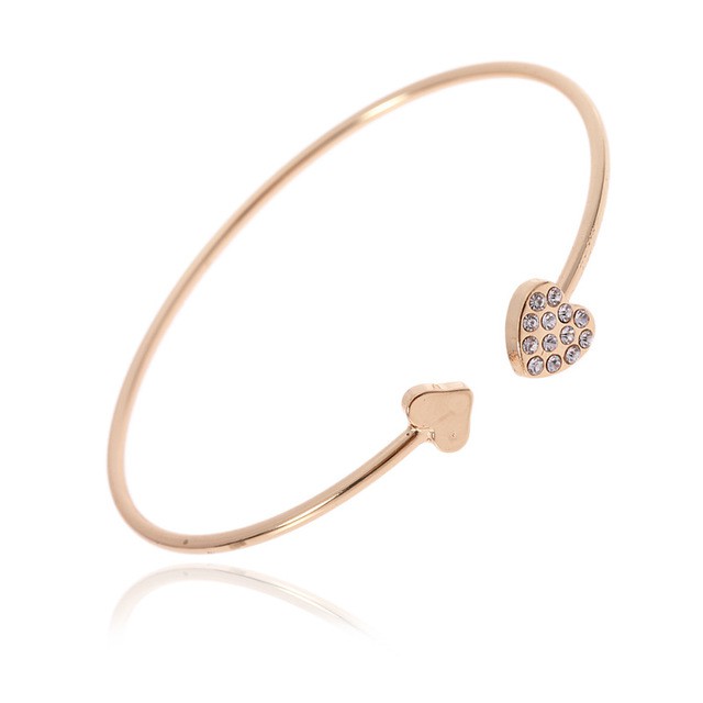 Vòng Đeo Tay Dạng Mở Hình Trái Tim Đính Đá Thời Trang Dành Cho Nữ | BigBuy360 - bigbuy360.vn