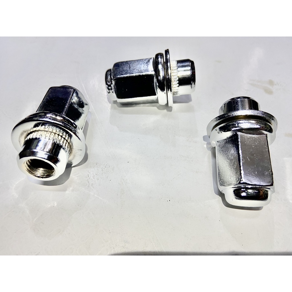 Ốc bánh xe Toyota Innova, Fortuner giúp tháo lắp bánh xe dễ dàng, nhanh chóng - BL0000231