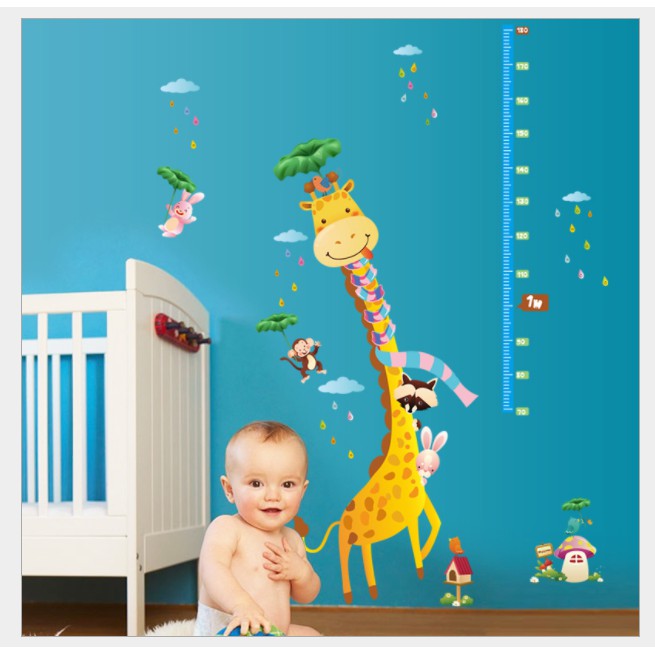 Decal trang trí tường - Thước đo hươu Khăn quàng cổ đáng yêu