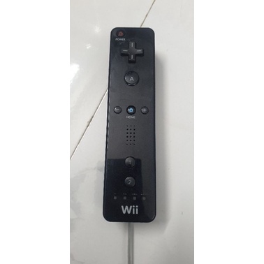Tay Wii remote trắng, đen, xanh, hồng
