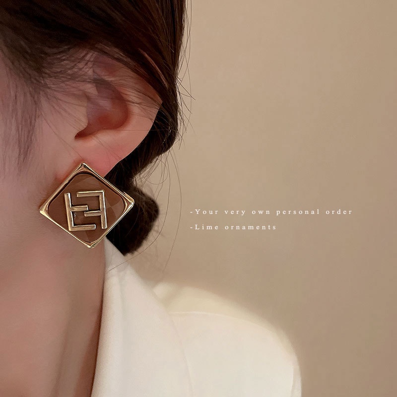 Bông Tai Hình Vuông Sang Trọng Dành Cho Nữ 2022