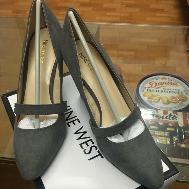 Giày Ninewest