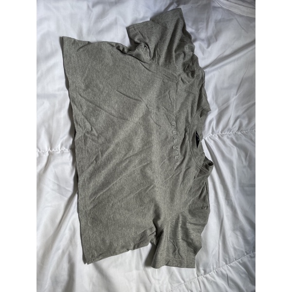 Áo local brand upz gout chic a choo