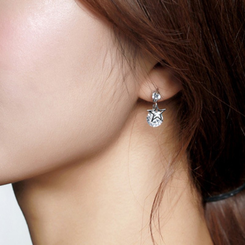 Khuyên Tai Ngôi Sao Đính Pha Lê Nhã Nhặn