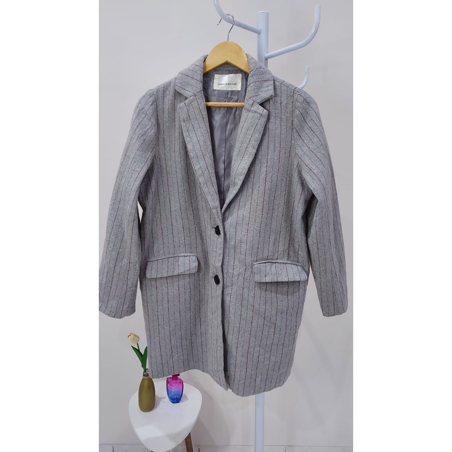 (Thêu Sử Sử Dụng) Áo Khoác Dài/Áo Khoác blazer Dáng Dài/ Khoác Ngoài/ Kẻ Sọc/ Sọc/ Phong Cách Hàn Quốc (Xám/ Xám)