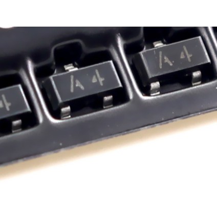 BAV70 mã A4 diot trên bo mạch (gói 10 con)