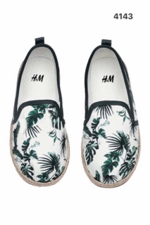Giầy bé zai HM SZ 26-35 ( sale 123k)