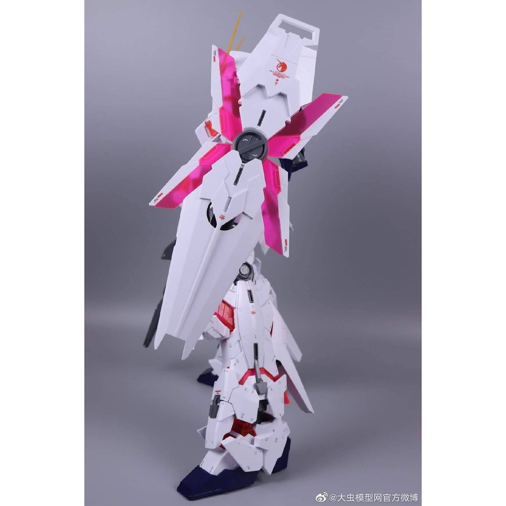 Mô Hình Lắp Ráp Gundam Megasize 1/48 RX-0 Unicorn DABAN (CÓ SÁCH)