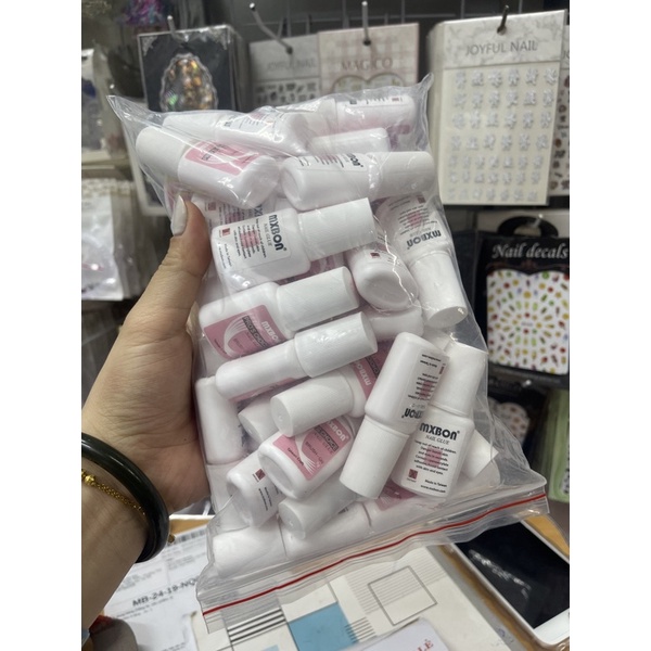 Keo mĩ bon đính đá ,gắn móng siêu chắc giành cho làm nail