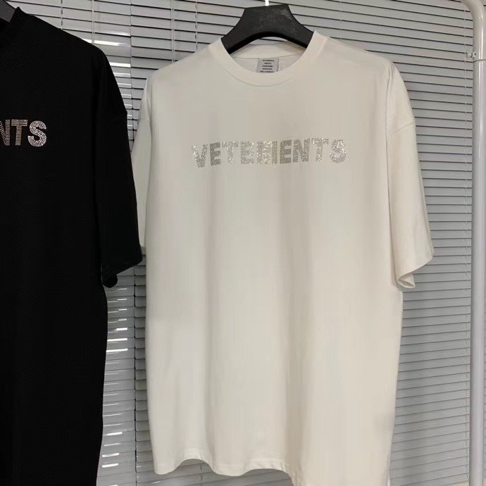 Áo thun ngắn tay V3tements rhinstone T-shirt ss21