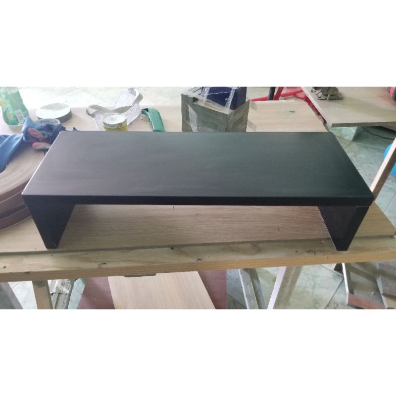 Kệ để màn hình máy tính