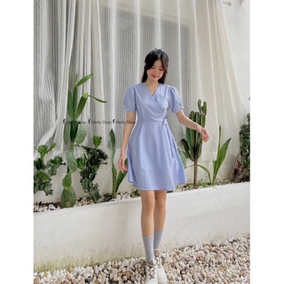 ĐẦM CHÉO NGỰC THẮT HÔNG CÓ TÚI
