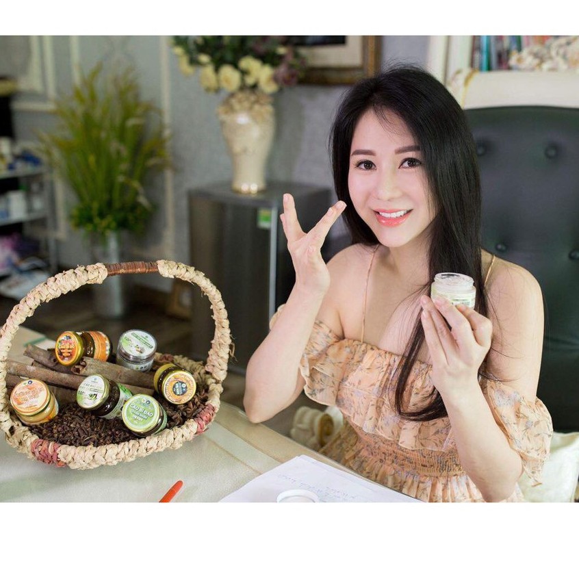 CAO DƯỠNG NHAN THIÊN NHIÊN MẸ KEN (Hũ 100gr)- Gồm Cao Bí Đao/ Cao Diếp Cá Khổ Qua/Cao Tinh Nghệ/Cao Bí Đỏ