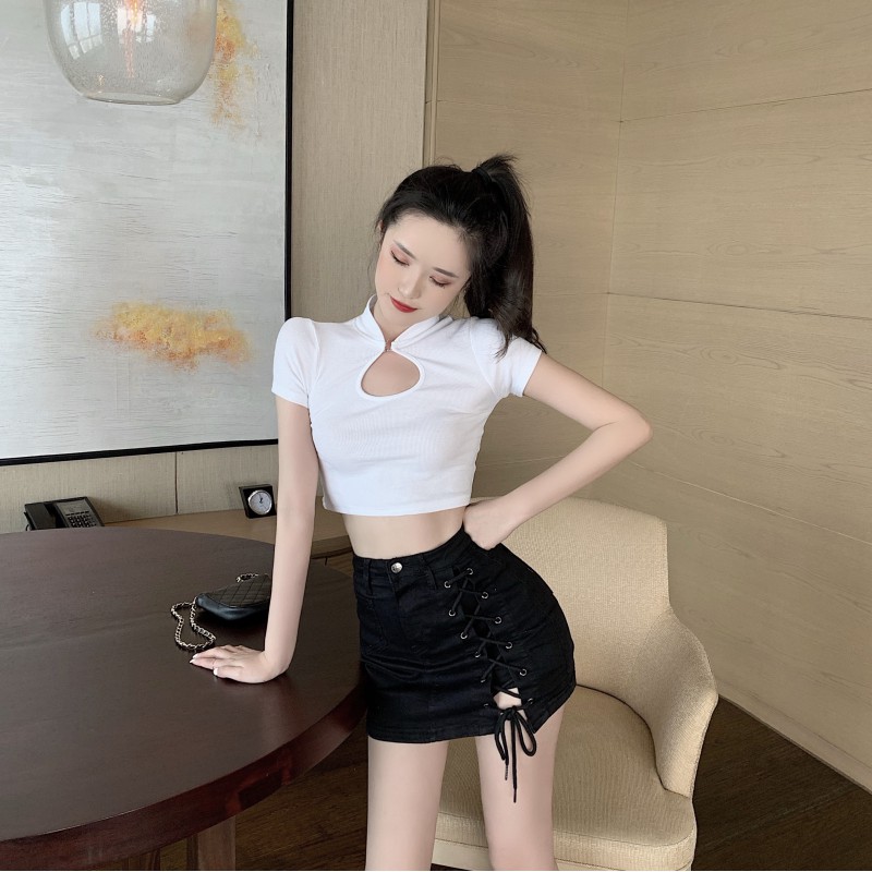 Set Áo Croptop Tay Ngắn Phối Ren Hoa + chân váy jean Lưng Cao Phong Cách Quyến Rũ