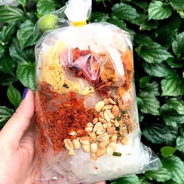 Bánh tráng trộn
