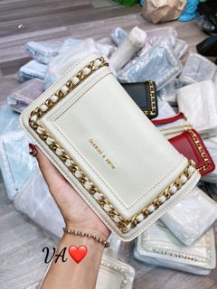 Túi cnk viền xích hot hít