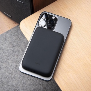 Pin sạc MagSafe 10W chính hãng Benks cho iPhone 12, 13 Pro Max