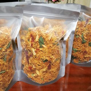 Khô gà lá chanh túi zip bạc 500g