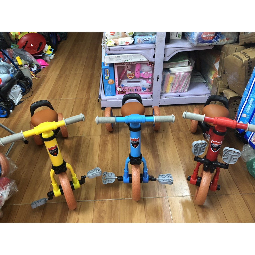 Xe Cân Bằng 3 Bánh Sport 2 In 1 Dành Bé Từ 1.5 - 5 Tuổi,  2 Bánh Sau Xèo Nên giữ Thăng Bằng Cho Bé Di Chuyển