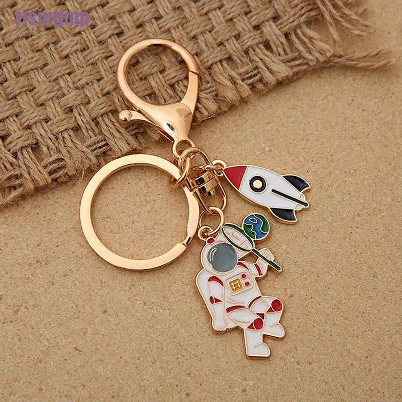 Móc khóa hình nhà du hành vũ trụ bằng kim loại dễ thương