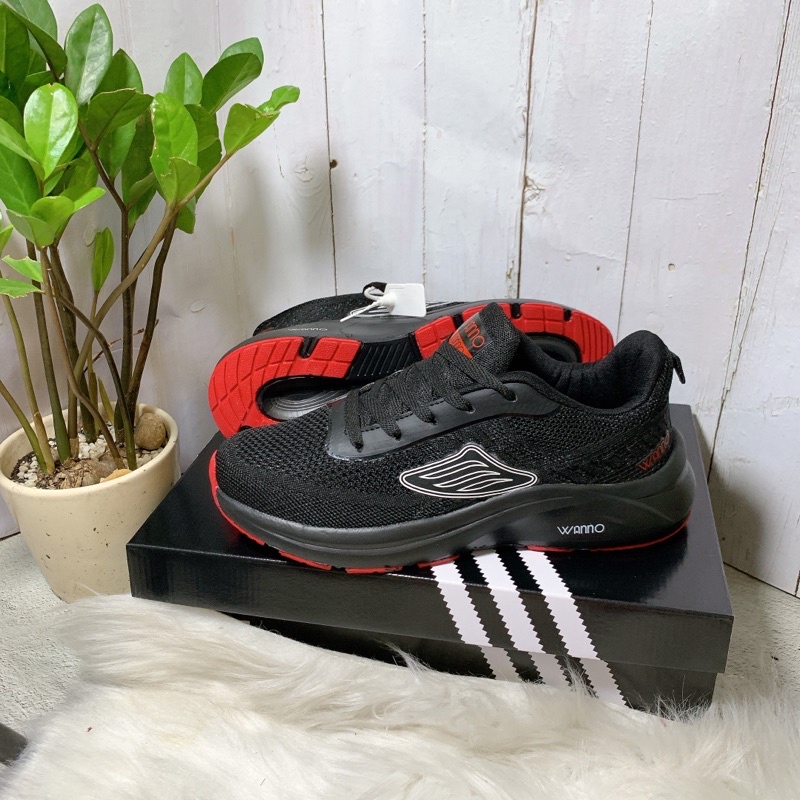 Giày nam thể thao wanno đen đế đen 661