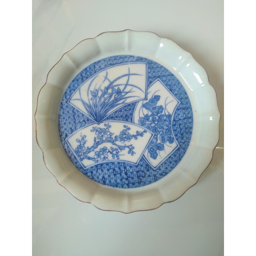 Dĩa gốm tranh Nhật viền hoa