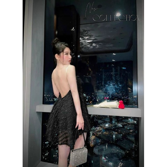 Đầm suông tua rua 2 dây xích