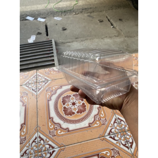 hộp nhựa đựng bánh bao H07