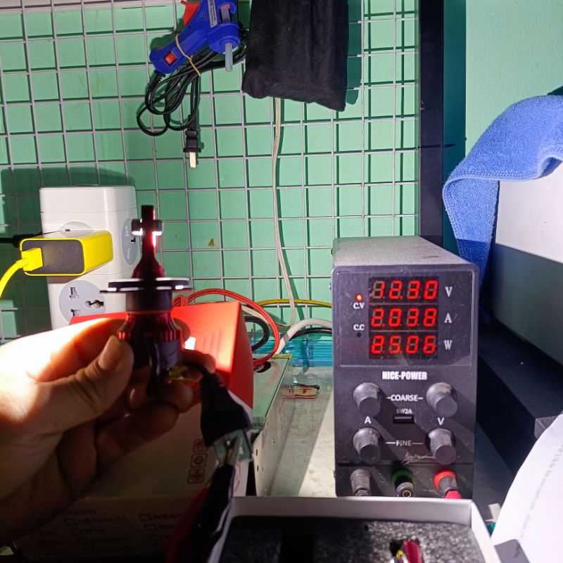 Đèn Led pha K5 chân H4 siêu sáng trong tầm giá