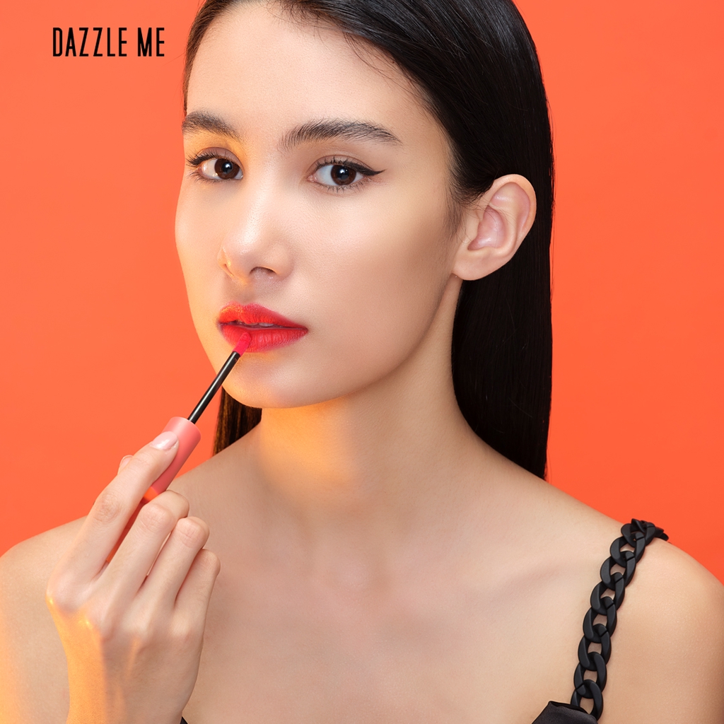 DAZZLE ME Waterproof Long Lasting 11 Colors Lipstick Matte 30g